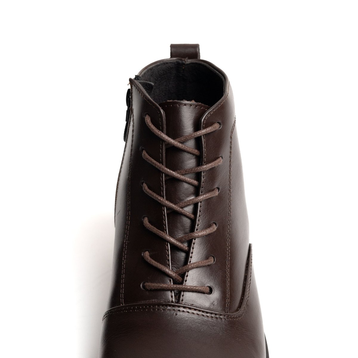 Boots Derby Marron | Le cuir brut pour ceux qui marchent dans la boue avec classe | - Cosmos - Algerie