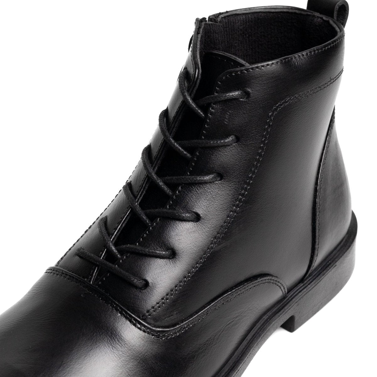 Boots Derby Noir | Le cuir brut pour ceux qui marchent dans la boue avec classe | - Cosmos - Algerie